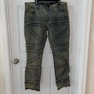 Legendary Status Men's Jeans Thrashed Distressed Size 36 36x32